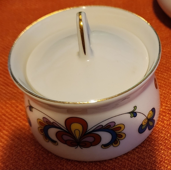 Two Sets Porsgrund Norway FARMERS ROSE Sugar Bowl and Creamer BENIFITS CHARITY - Picture 11 of 14